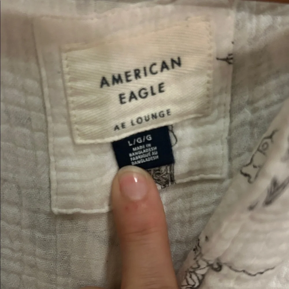 American Eagle L Skelton White Shirt with Black gauze cotton pj top